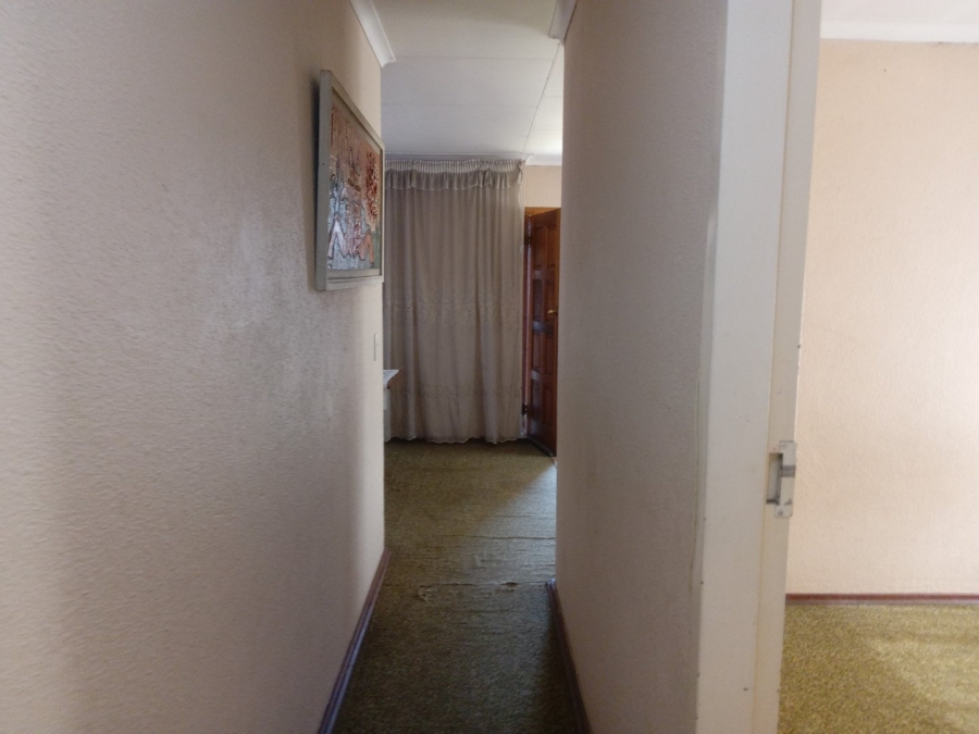 4 Bedroom Property for Sale in Alexandra East Bank Gauteng