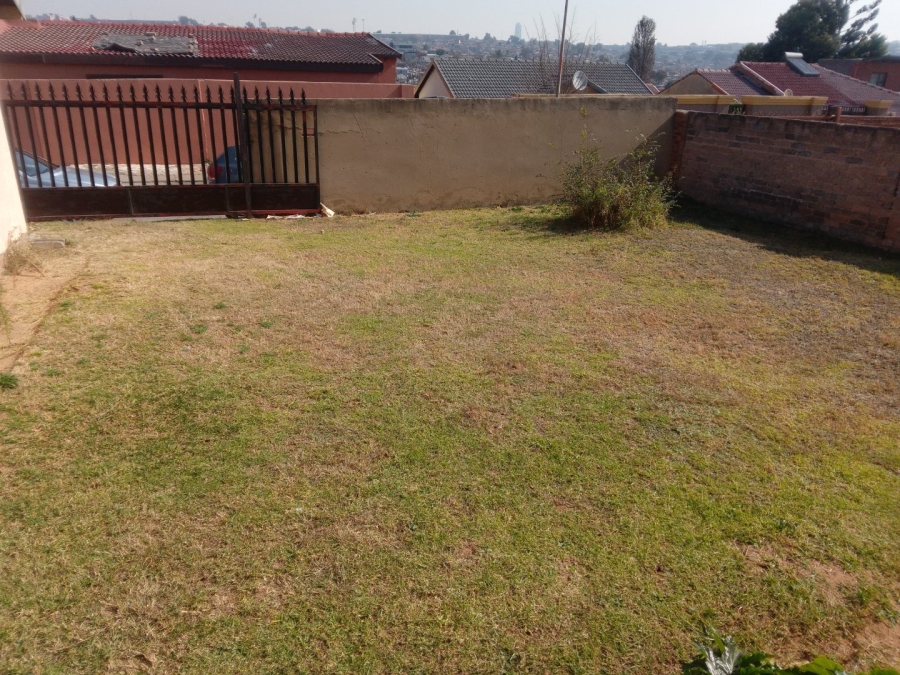 4 Bedroom Property for Sale in Alexandra East Bank Gauteng