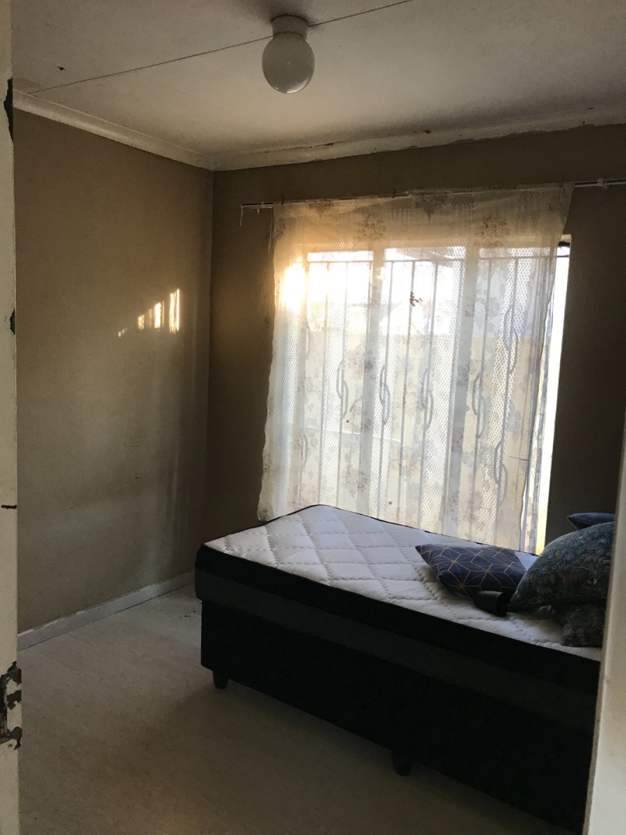 To Let 2 Bedroom Property for Rent in Protea Glen Gauteng