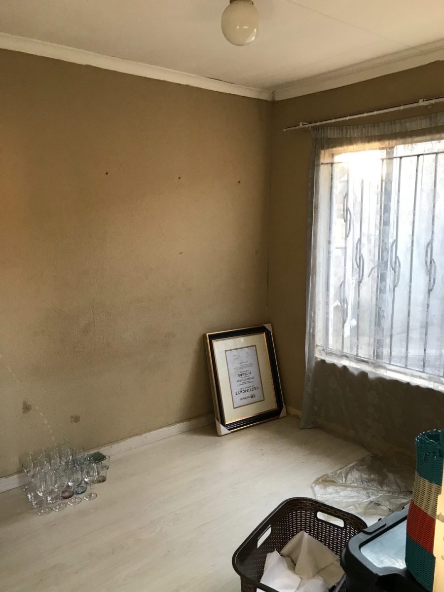 To Let 2 Bedroom Property for Rent in Protea Glen Gauteng