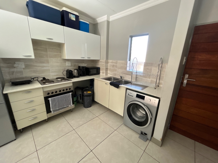 To Let 1 Bedroom Property for Rent in Blue Hills Gauteng