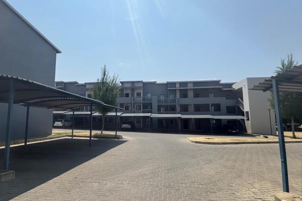 2 Bedroom Property for Sale in Noordwyk Gauteng