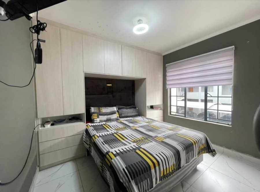 2 Bedroom Property for Sale in Noordwyk Gauteng