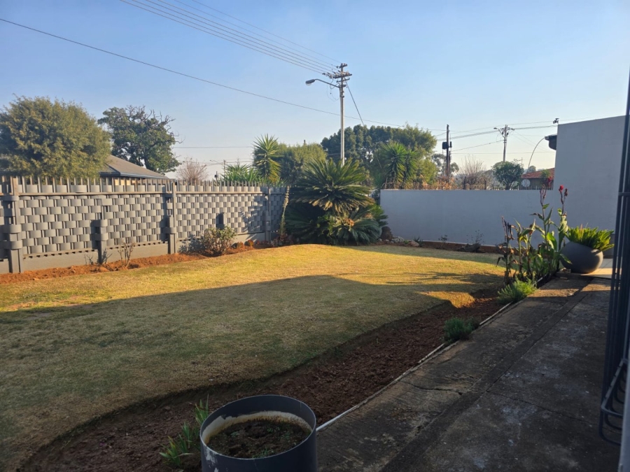 To Let 3 Bedroom Property for Rent in Primrose East Gauteng