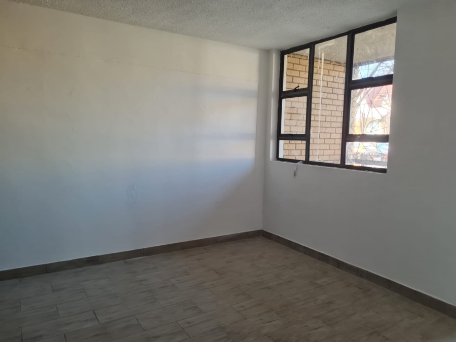 To Let 2 Bedroom Property for Rent in Lenasia Ext 1 Gauteng