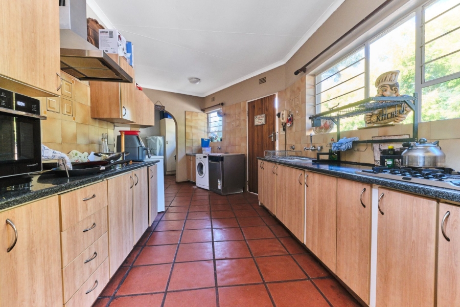 To Let 4 Bedroom Property for Rent in Fairland Gauteng