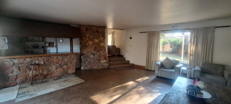 To Let 3 Bedroom Property for Rent in Edenvale Central Gauteng