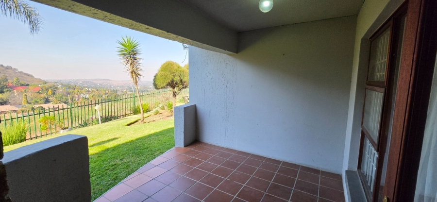 2 Bedroom Property for Sale in Bassonia Gauteng