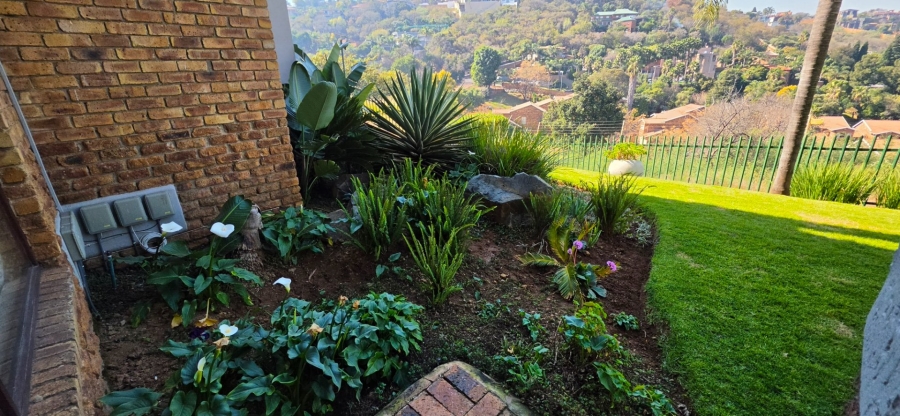 2 Bedroom Property for Sale in Bassonia Gauteng