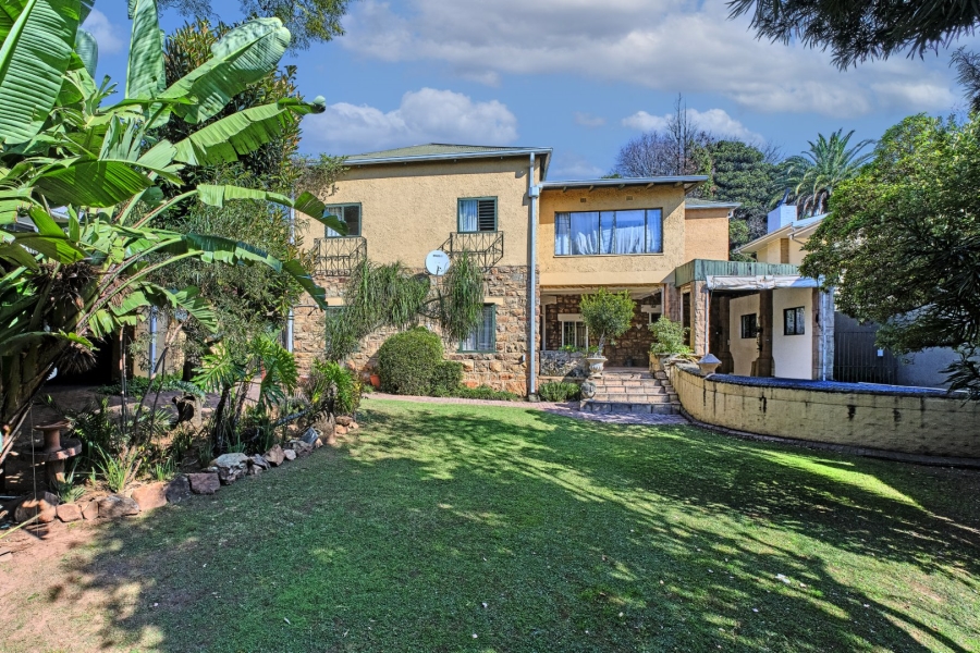 5 Bedroom Property for Sale in Kensington Gauteng