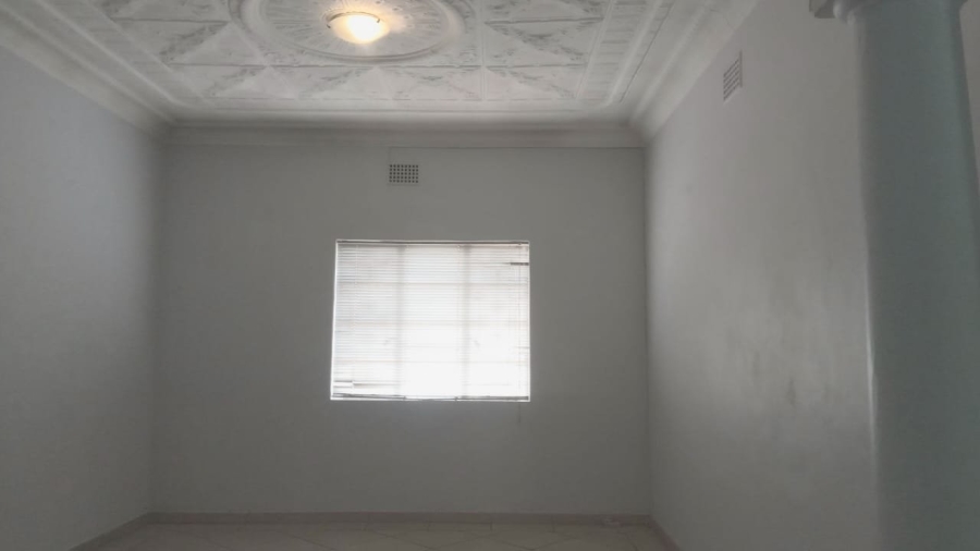 To Let 2 Bedroom Property for Rent in Parktown Estate Gauteng