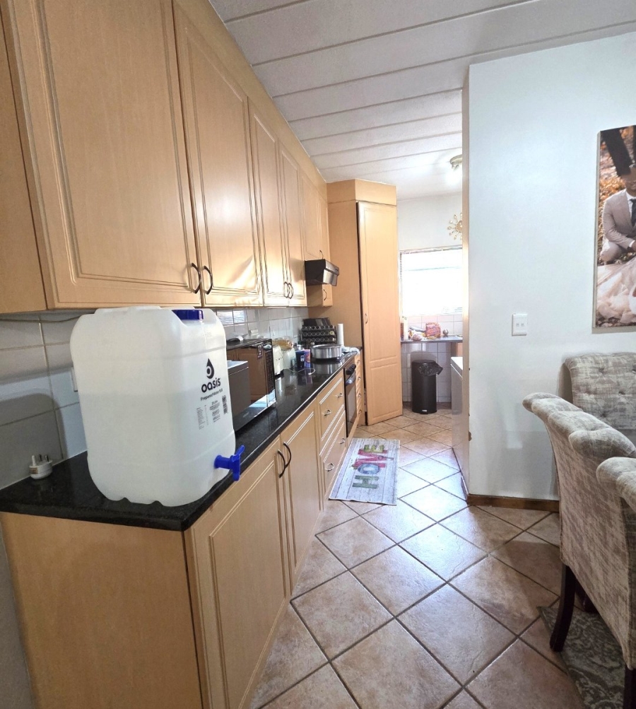 To Let 3 Bedroom Property for Rent in North Riding Gauteng