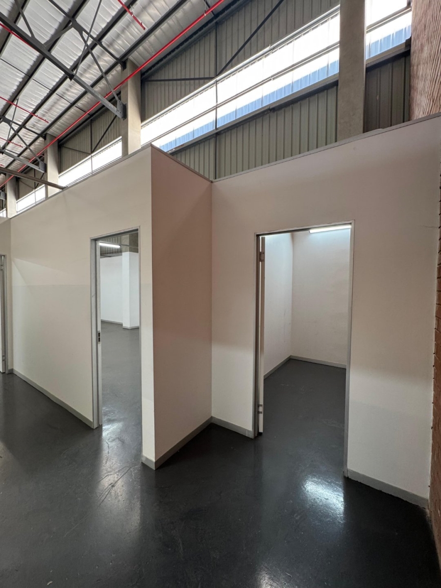 To Let Commercial Property for Rent in Olievenhoutbosch Gauteng