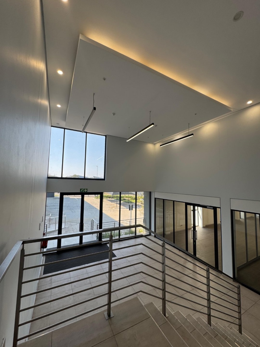 To Let Commercial Property for Rent in Olievenhoutbosch Gauteng