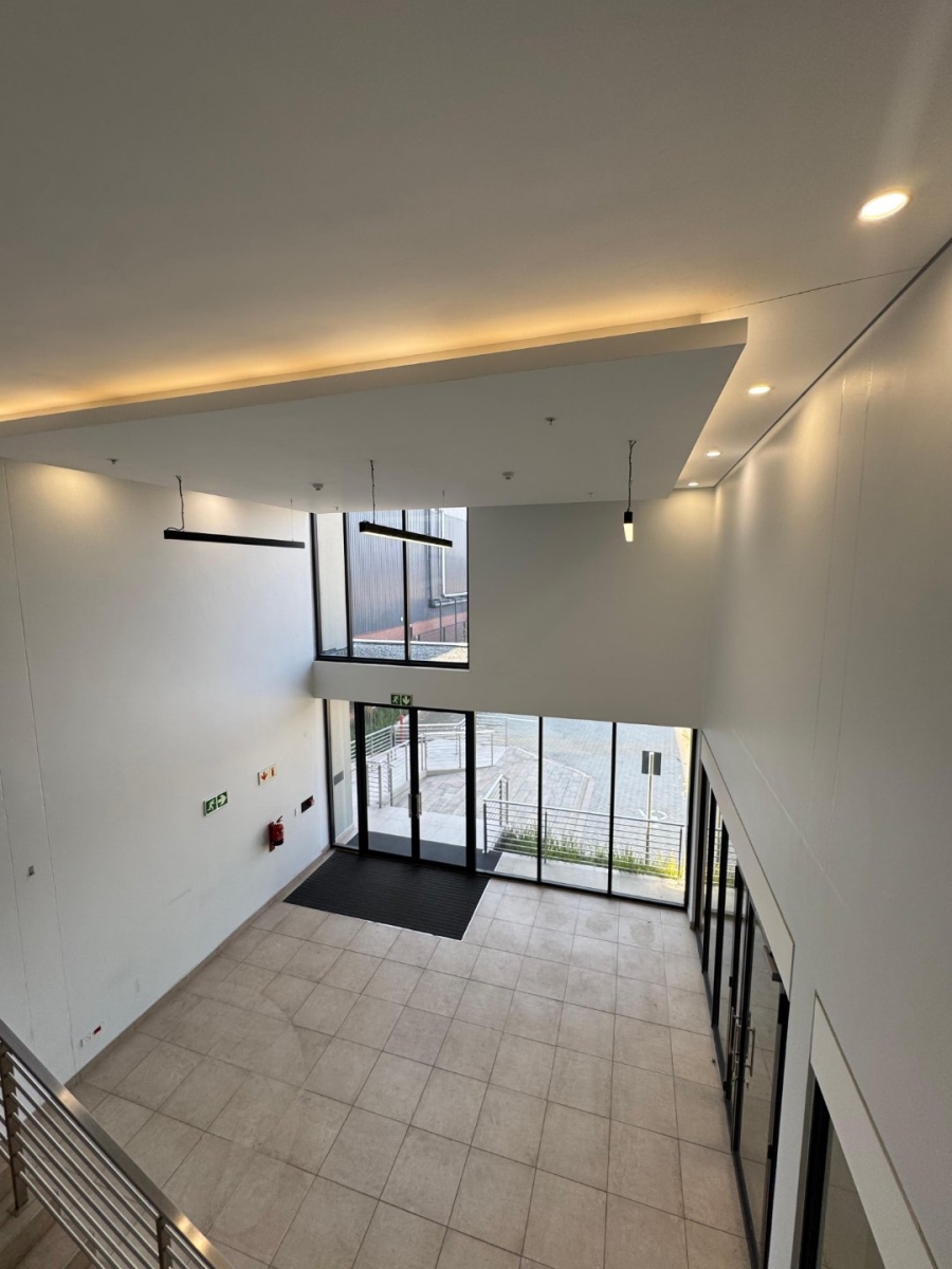 To Let Commercial Property for Rent in Olievenhoutbosch Gauteng