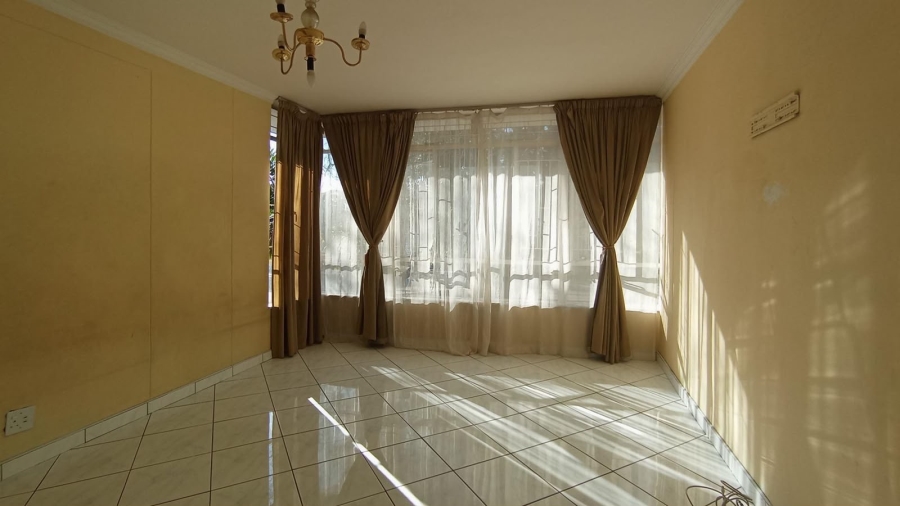 2 Bedroom Property for Sale in Pretoria Gauteng