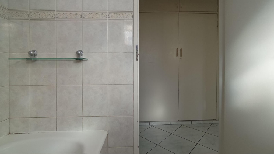 2 Bedroom Property for Sale in Pretoria Gauteng