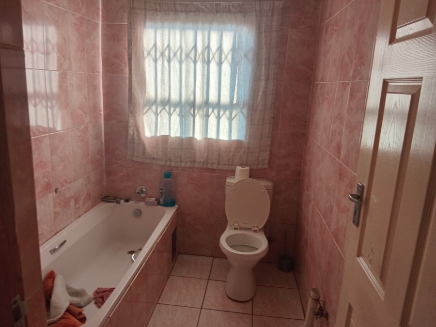 3 Bedroom Property for Sale in Villa Liza Gauteng