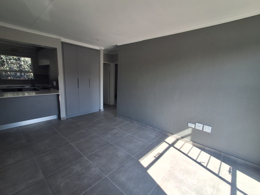 2 Bedroom Property for Sale in La Montagne Gauteng