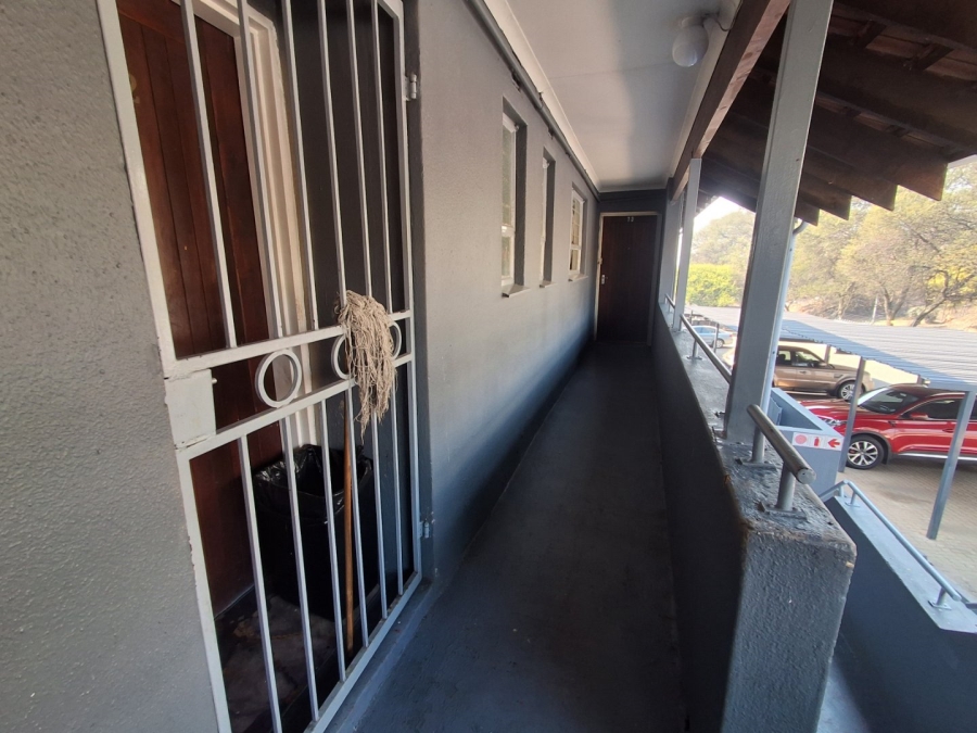 2 Bedroom Property for Sale in La Montagne Gauteng