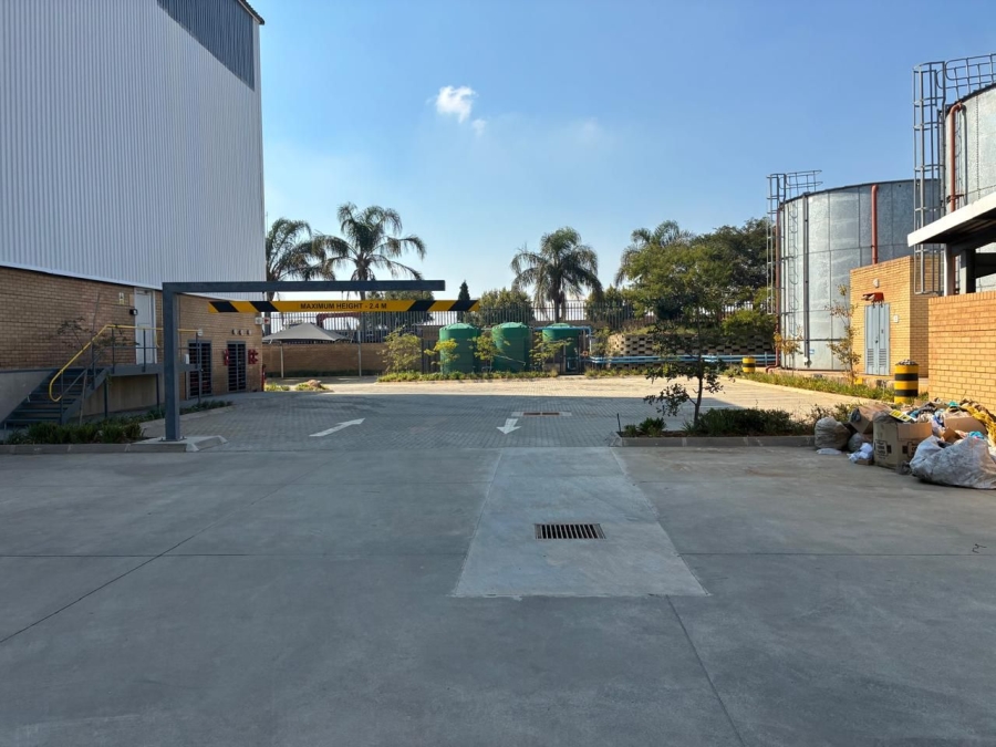 To Let Commercial Property for Rent in Tunney Gauteng
