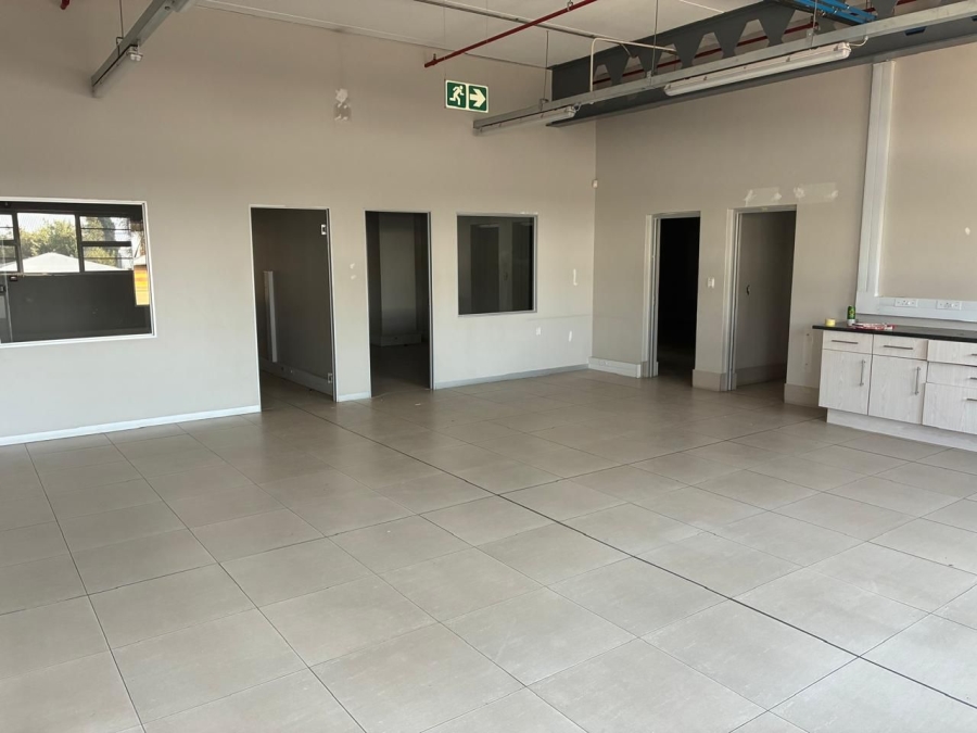 To Let Commercial Property for Rent in Tunney Gauteng