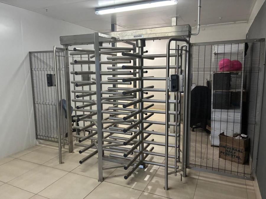 To Let Commercial Property for Rent in Tunney Gauteng