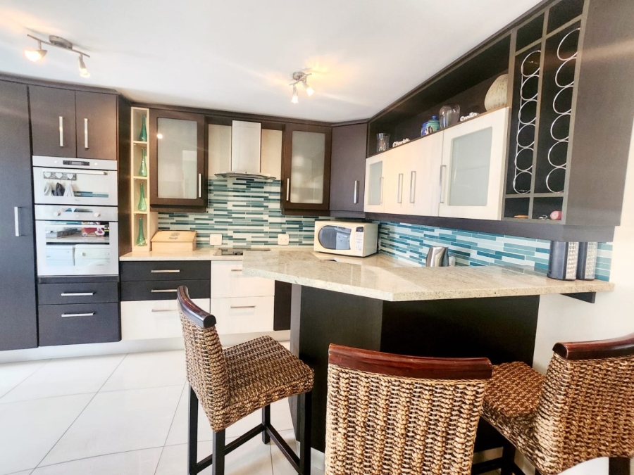 4 Bedroom Property for Sale in Three Rivers Gauteng