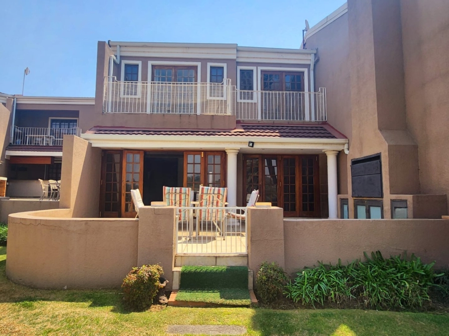 4 Bedroom Property for Sale in Three Rivers Gauteng