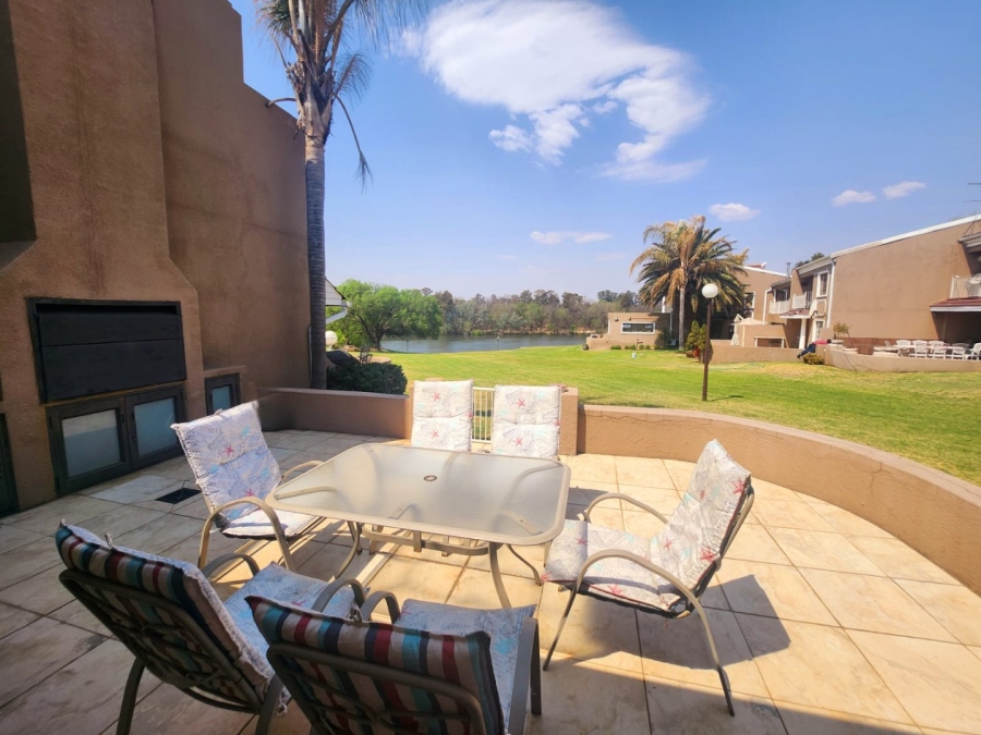 4 Bedroom Property for Sale in Three Rivers Gauteng