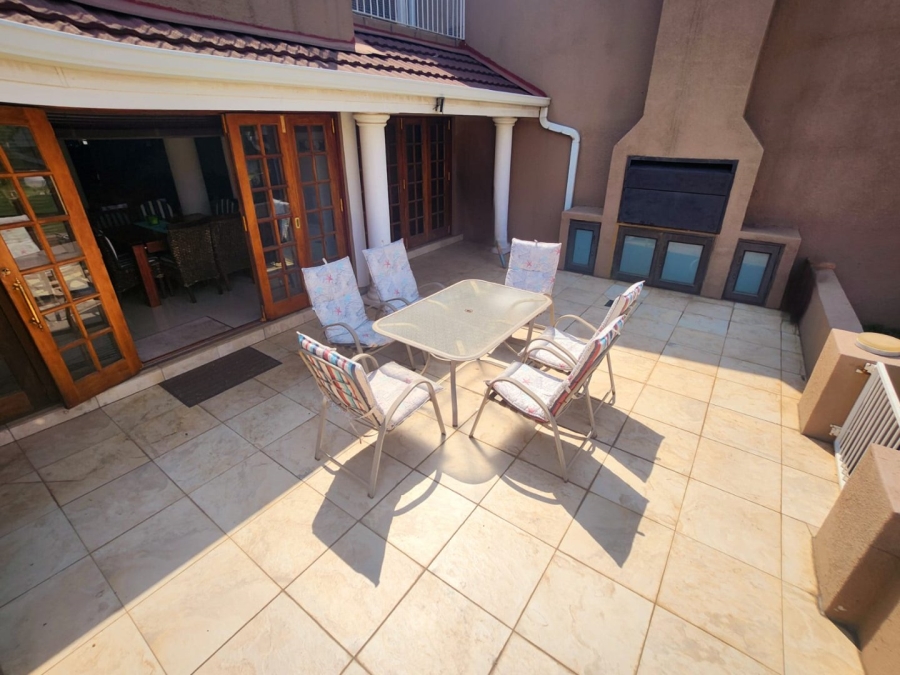 4 Bedroom Property for Sale in Three Rivers Gauteng
