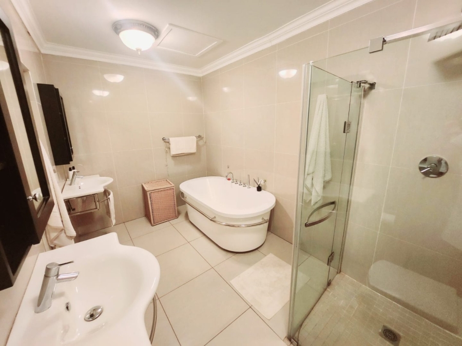 4 Bedroom Property for Sale in Three Rivers Gauteng
