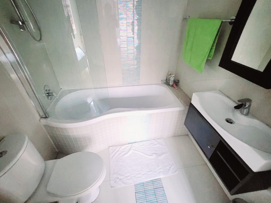 4 Bedroom Property for Sale in Three Rivers Gauteng