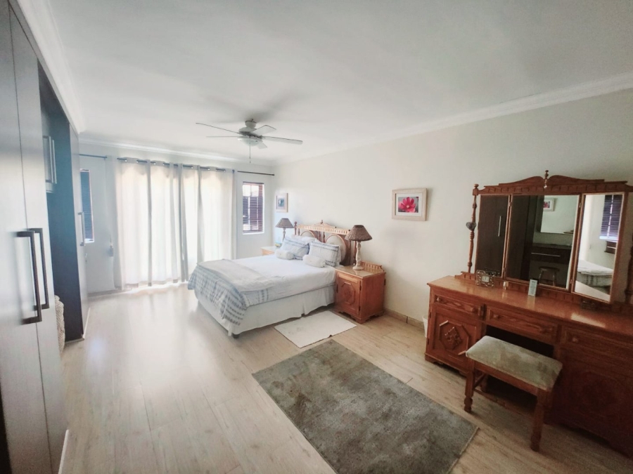 4 Bedroom Property for Sale in Three Rivers Gauteng