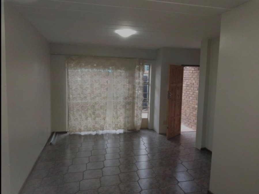 2 Bedroom Property for Sale in Valhalla Gauteng