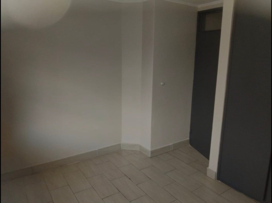 2 Bedroom Property for Sale in Valhalla Gauteng