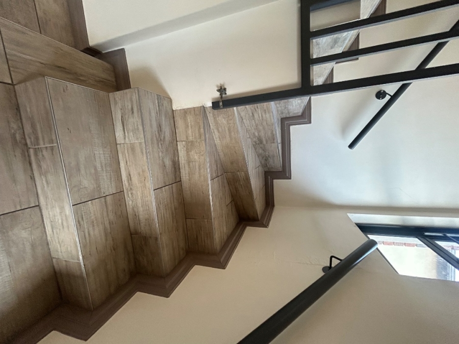 3 Bedroom Property for Sale in Amberfield Crest Estate Gauteng