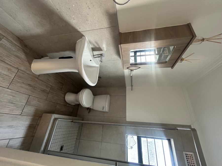 3 Bedroom Property for Sale in Amberfield Crest Estate Gauteng