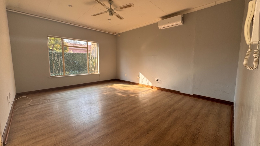 4 Bedroom Property for Sale in Three Rivers Proper Gauteng