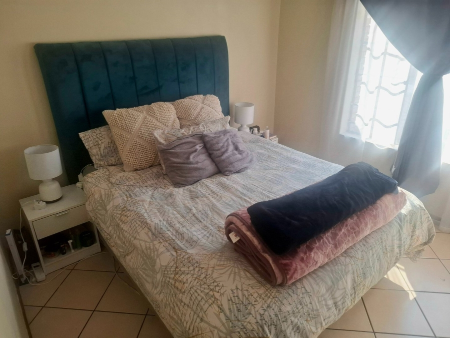 To Let 2 Bedroom Property for Rent in Karenpark Gauteng