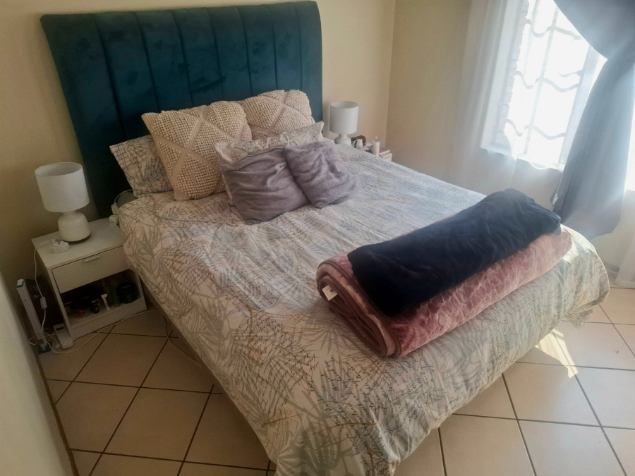 To Let 2 Bedroom Property for Rent in Karenpark Gauteng