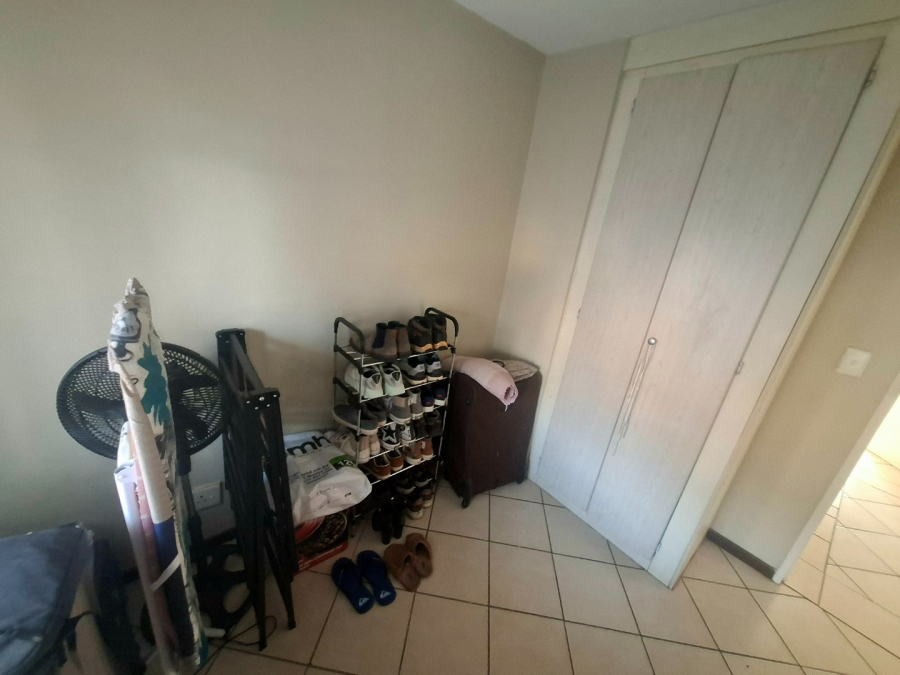 To Let 2 Bedroom Property for Rent in Karenpark Gauteng