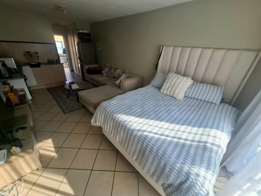 1 Bedroom Property for Sale in Karenpark Gauteng