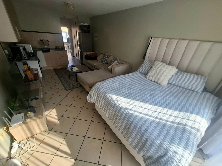 1 Bedroom Property for Sale in Karenpark Gauteng