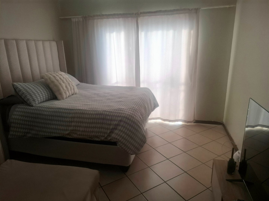 1 Bedroom Property for Sale in Karenpark Gauteng