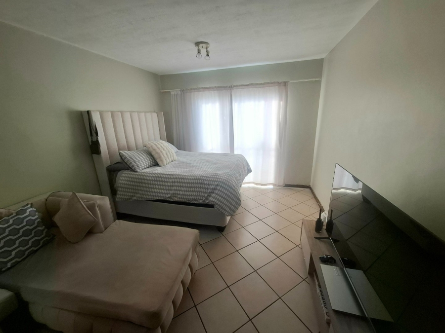 1 Bedroom Property for Sale in Karenpark Gauteng