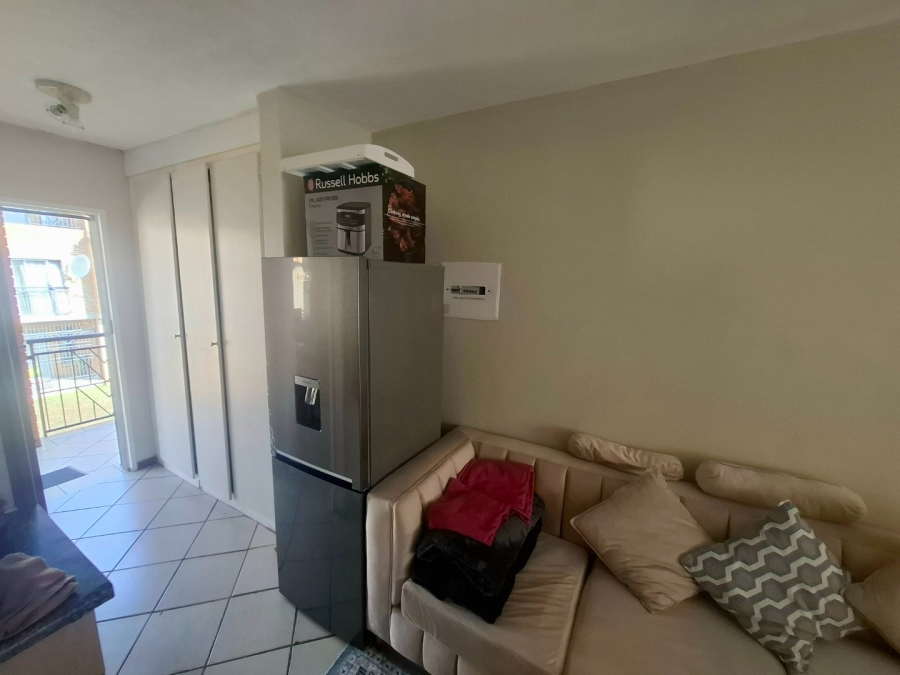 1 Bedroom Property for Sale in Karenpark Gauteng