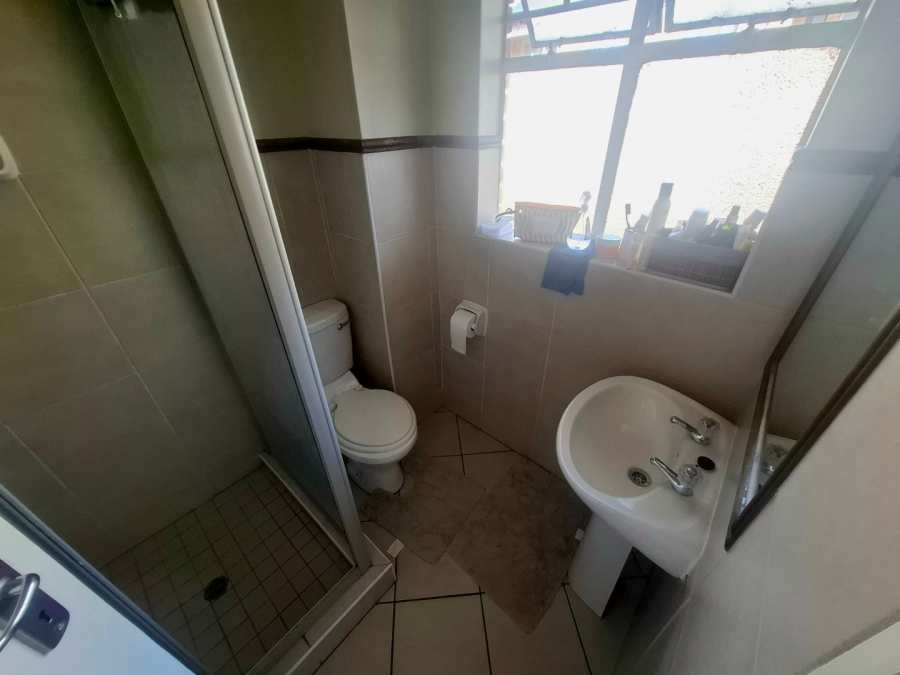 1 Bedroom Property for Sale in Karenpark Gauteng