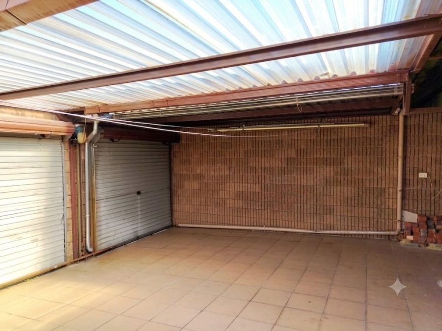 2 Bedroom Property for Sale in Krugersdorp North Gauteng