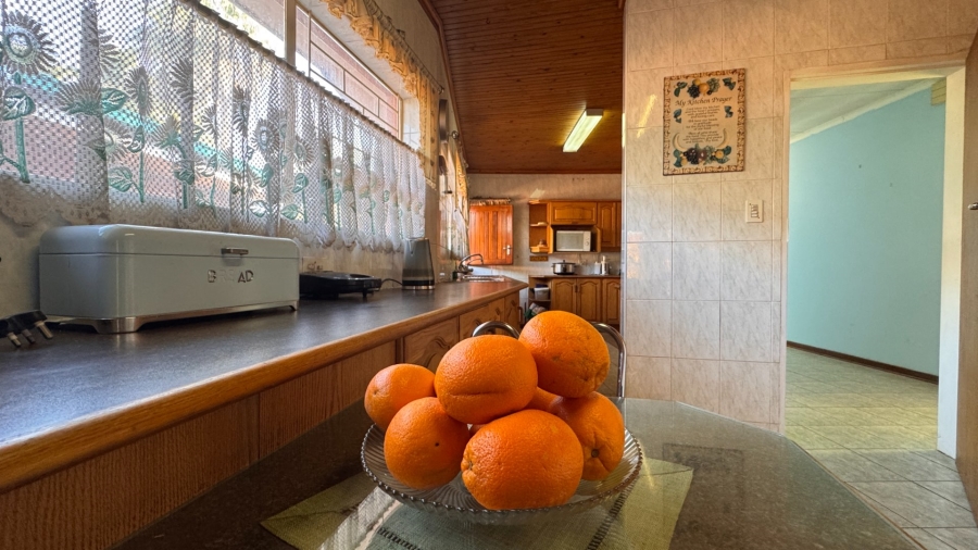 3 Bedroom Property for Sale in Vanderbijlpark SE 7 Gauteng